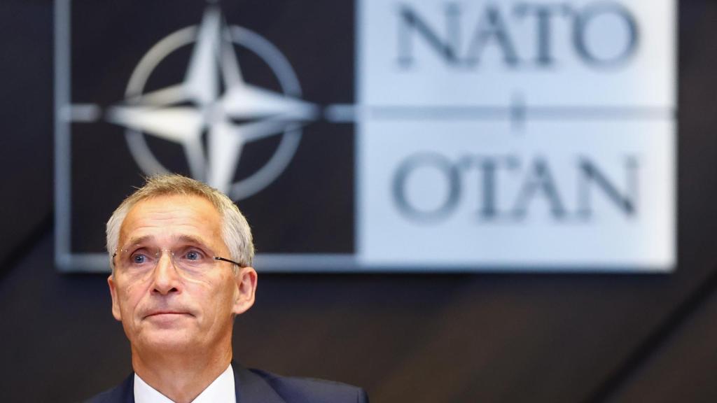 El Secretario General de la OTAN, Jens Stoltenberg, durante la segunda jornada de la reunión del Consejo de Ministros de Defensa de la OTAN en la sede de la Alianza en Bruselas / EFE