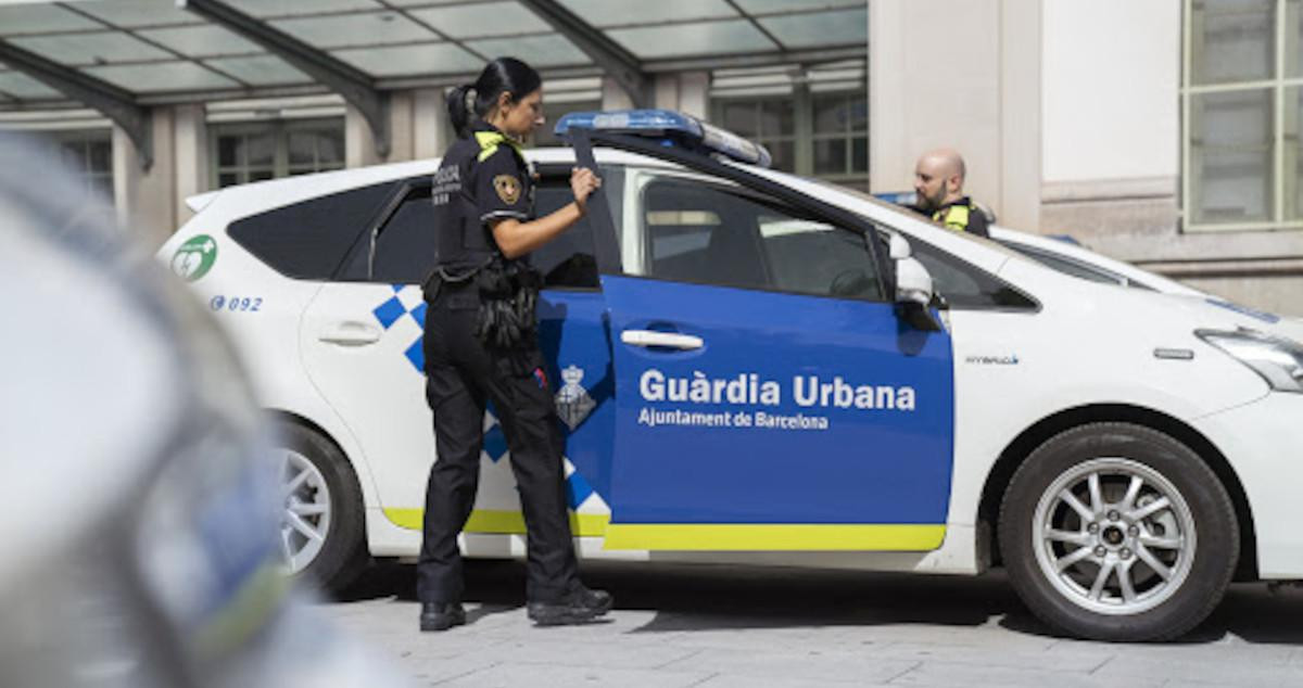 Una patrulla de la Guardia Urbana de Barcelona en una imagen de archivo / AYUNTAMIENTO DE BARCELONA