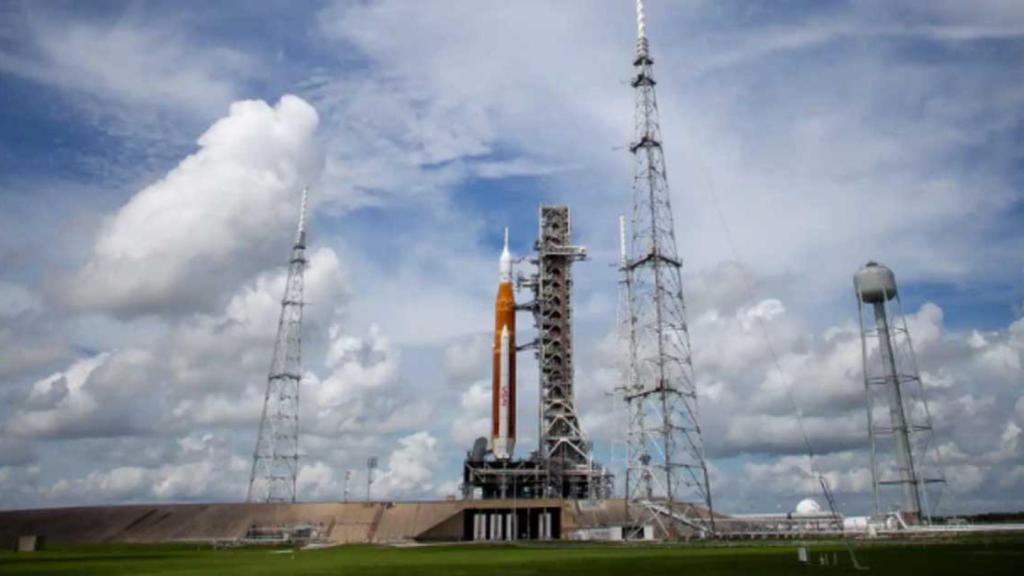 La NASA vuelve a cancelar el lanzamiento de Artemis por fugas en el depósito de combustible. Éste podría realizarse finalmente el lunes / NASA - Omicrono