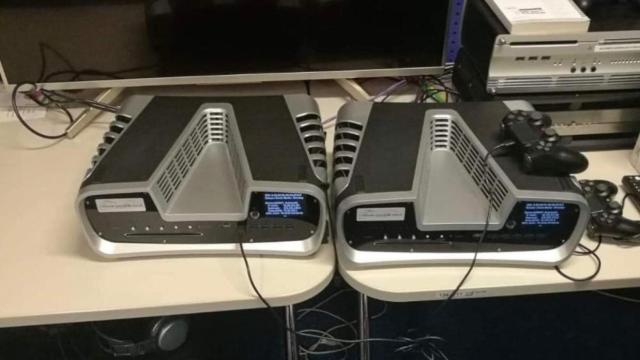 Imagen de kit de desarrollo de la PlayStation 5 / The Drunk Cat