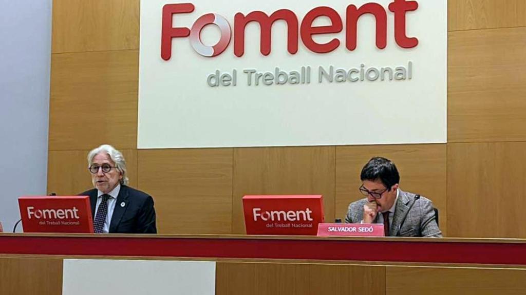 Josep Sánchez Llibre (i), presidente de Foment, junto a Salvador Sedó, responsable de Desarrollo Sostenible / CG