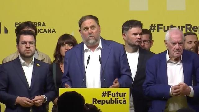 El 'president' de la Generalitat, Pere Aragonès, el presidente de ERC, Oriol Junqueras, y el candidato a la alcaldía de Barcelona Ernest Maragall