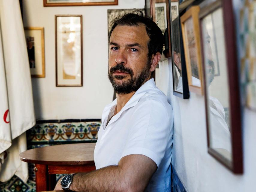 Víctor J. Vázquez