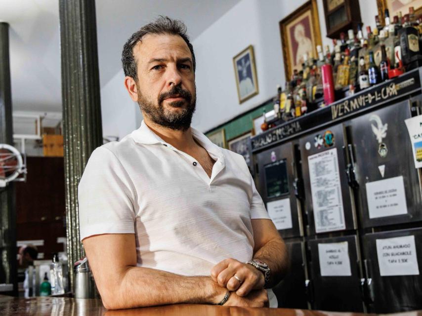 Víctor J. Vázquez