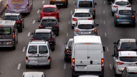 Coches en una carretera