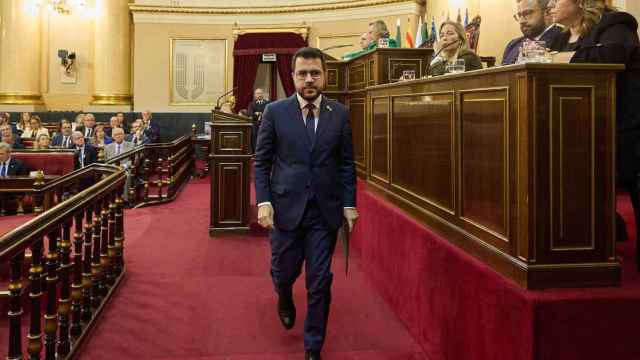 El presidente de la Generalitat de Cataluña, Pere Aragonès, tras intervenir, durante un debate tras la Comisión General de las Comunidades Autónomas, en el Senado, a 19 de octubre de 2023
