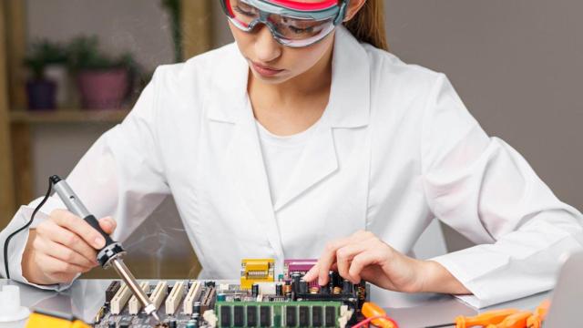 Mujer y tecnología