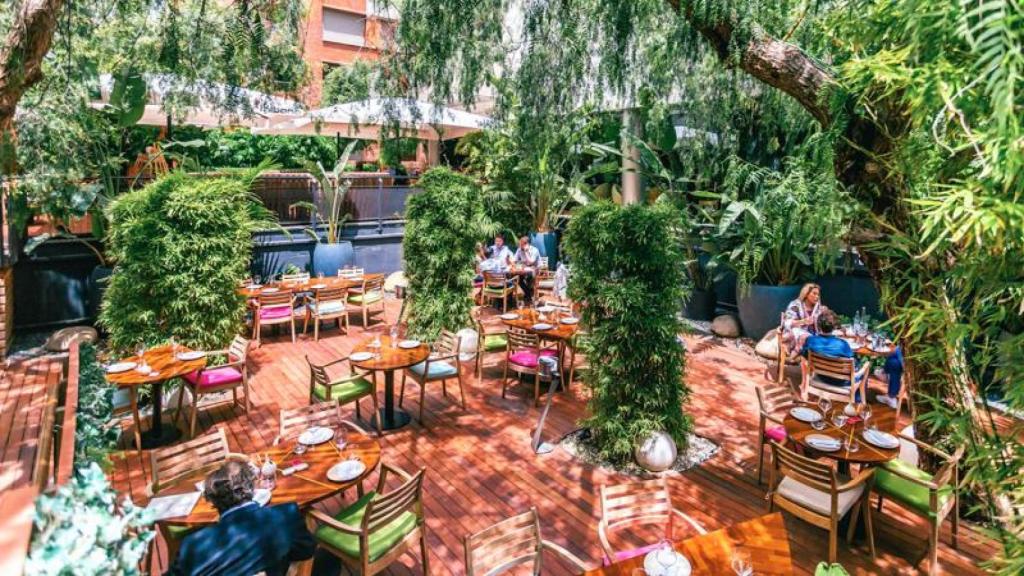 La terraza del restaurante Ikibana Sarrià