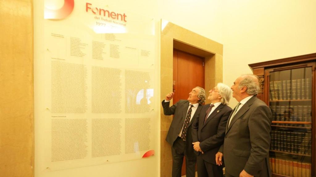 Inauguración de la placa en Foment
