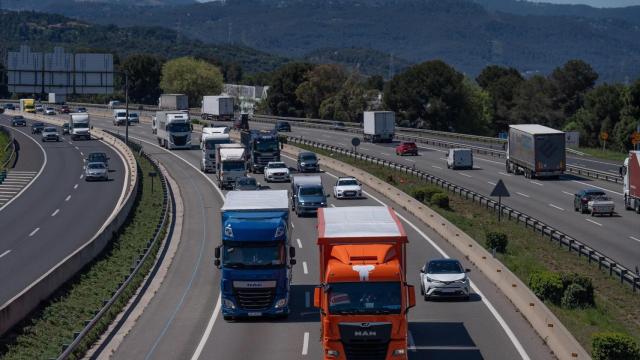 Tráfico masivo en las carreteras de Cataluña en plena operación retorno / EP