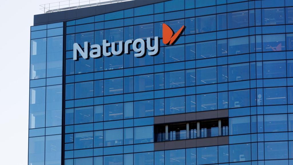 Fachada de la sede de Naturgy, en Madrid