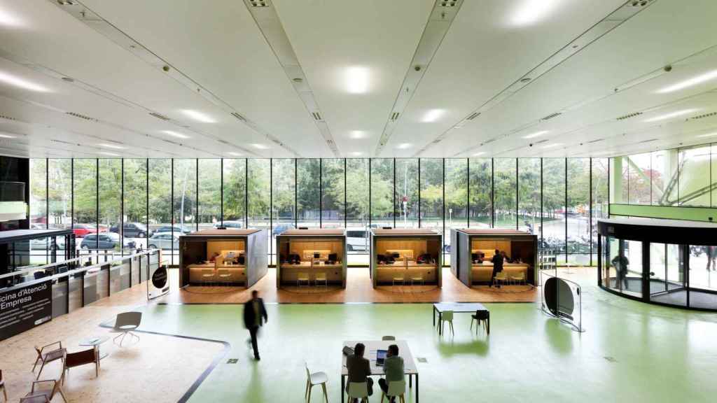 Interior del edificio MediaTIC