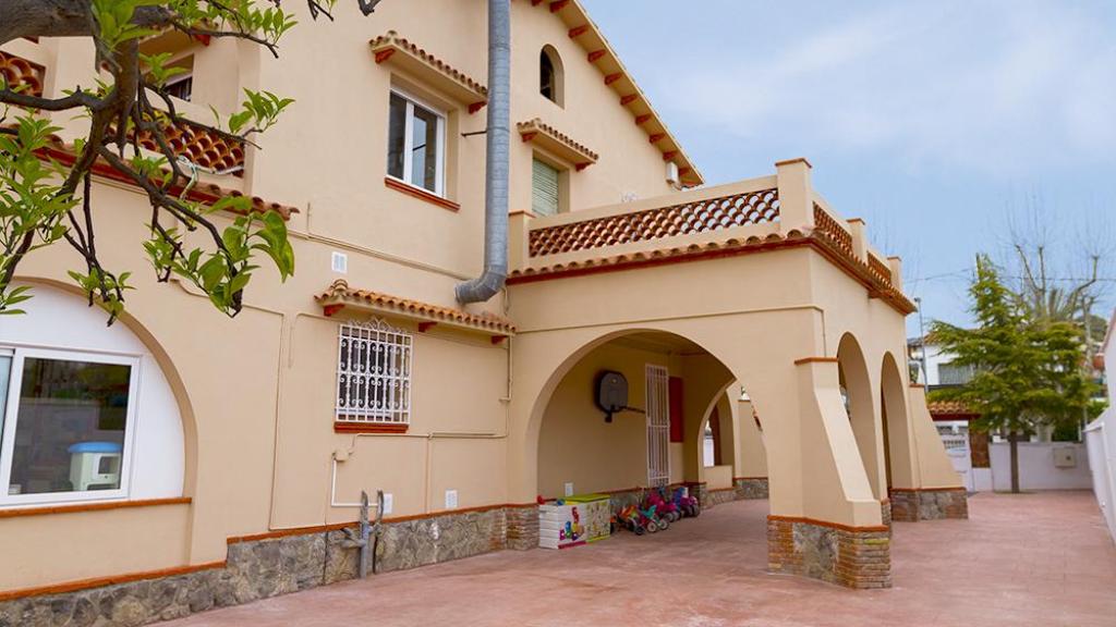Edificio de Infantil del Colegio Sant Ferran de Castelldefels