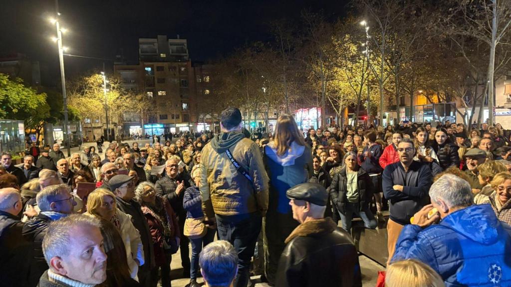 Els veïns de Sant Adrià de Besòs surten al carrer contra la inseguretat