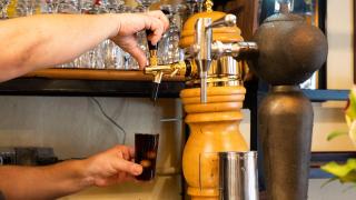 El renacer del vermut en Barcelona: las nuevas propuestas se abren paso entre los clásicos centenarios